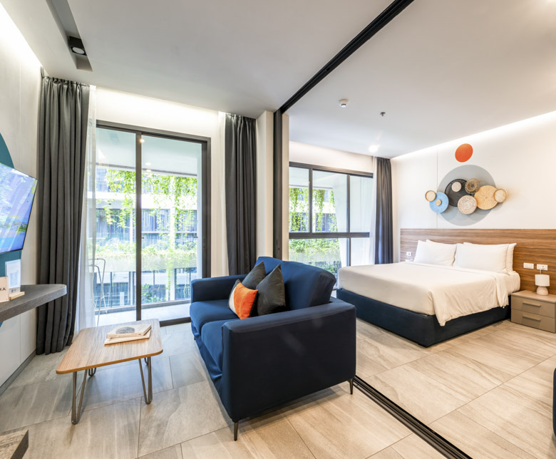 1BR Breeze 780 (1 of 6)